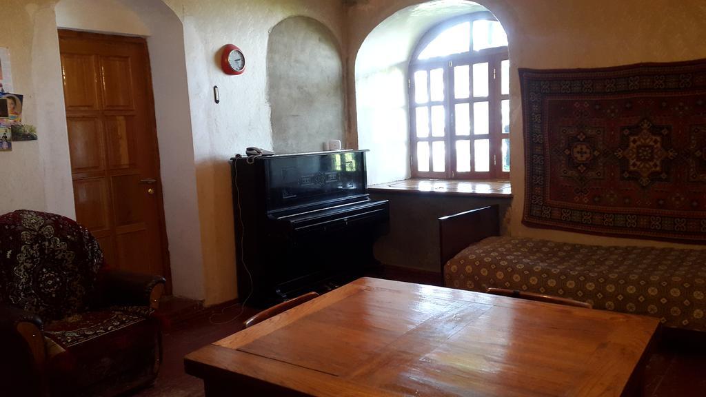 Guest House Shota Sighnaghi Eksteriør bilde