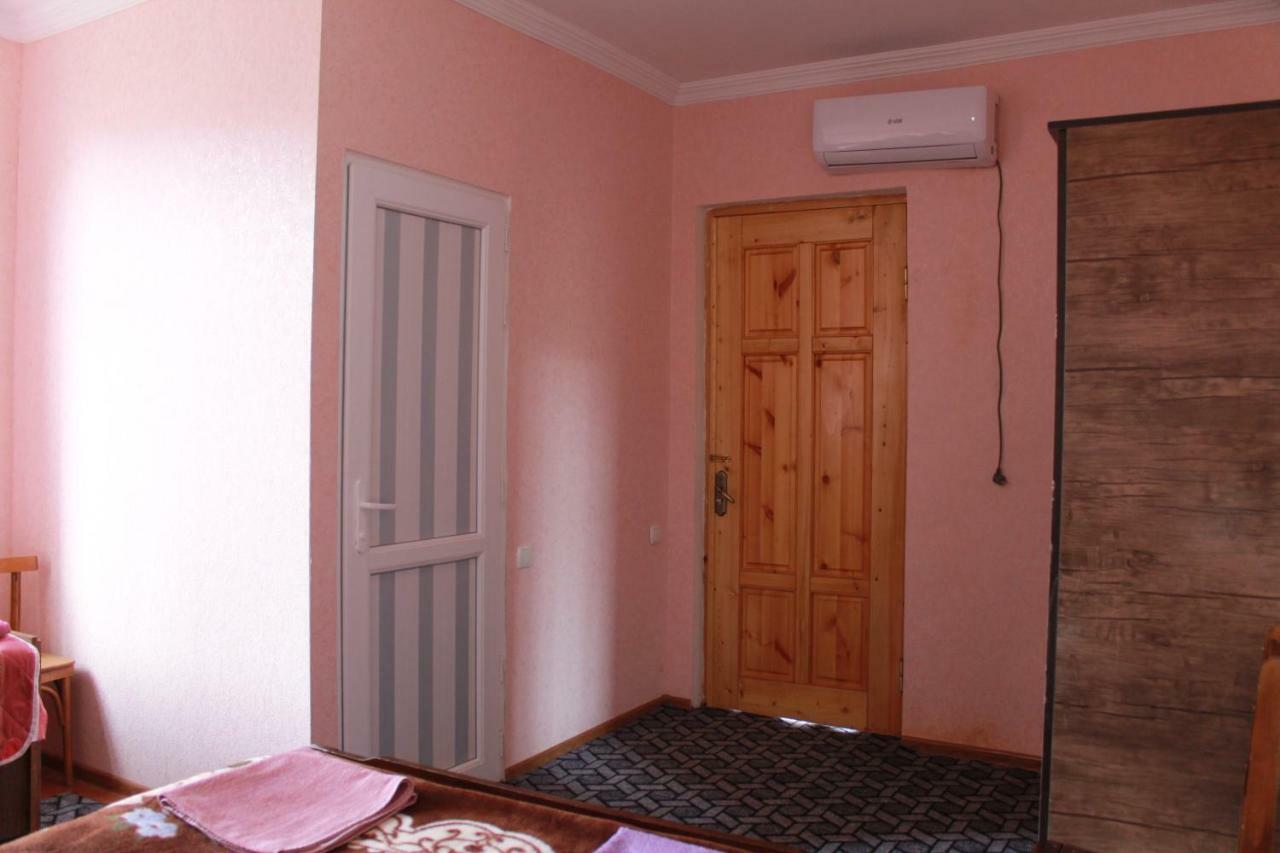 Guest House Shota Sighnaghi Eksteriør bilde
